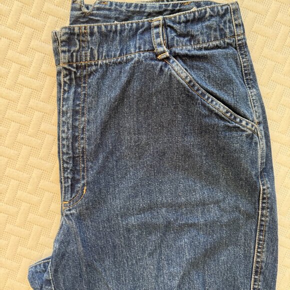 Vintage Liz Claiborne Classic fit Jeans size 14, High Wasted - Picture 5 of 10